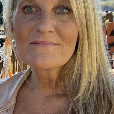 Chrissy Roberts
